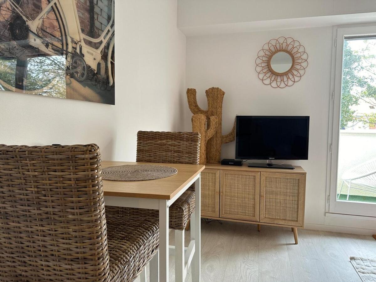Cocon Proche Du Centre - Balcon - Parking * Vannes